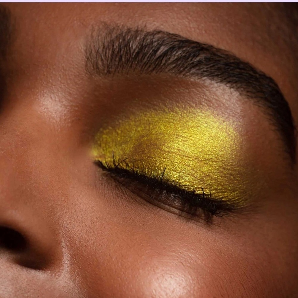 Kulfi Zari Eyes‎ Eyeshadow Chammak Challo Chartreuse Gold Metallic 0.18oz NEW